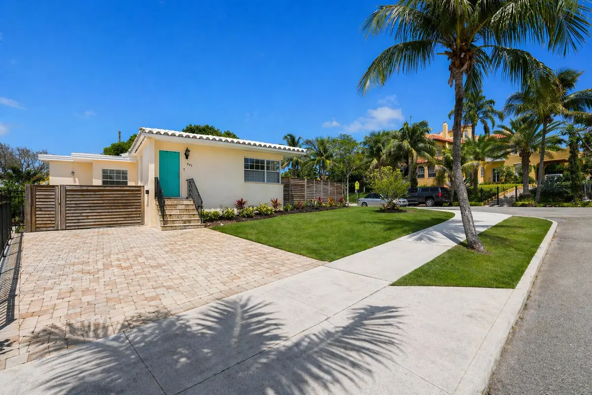 Front Exposure - 901 39th Street, WPB at 901 39th Street, West Palm Beach