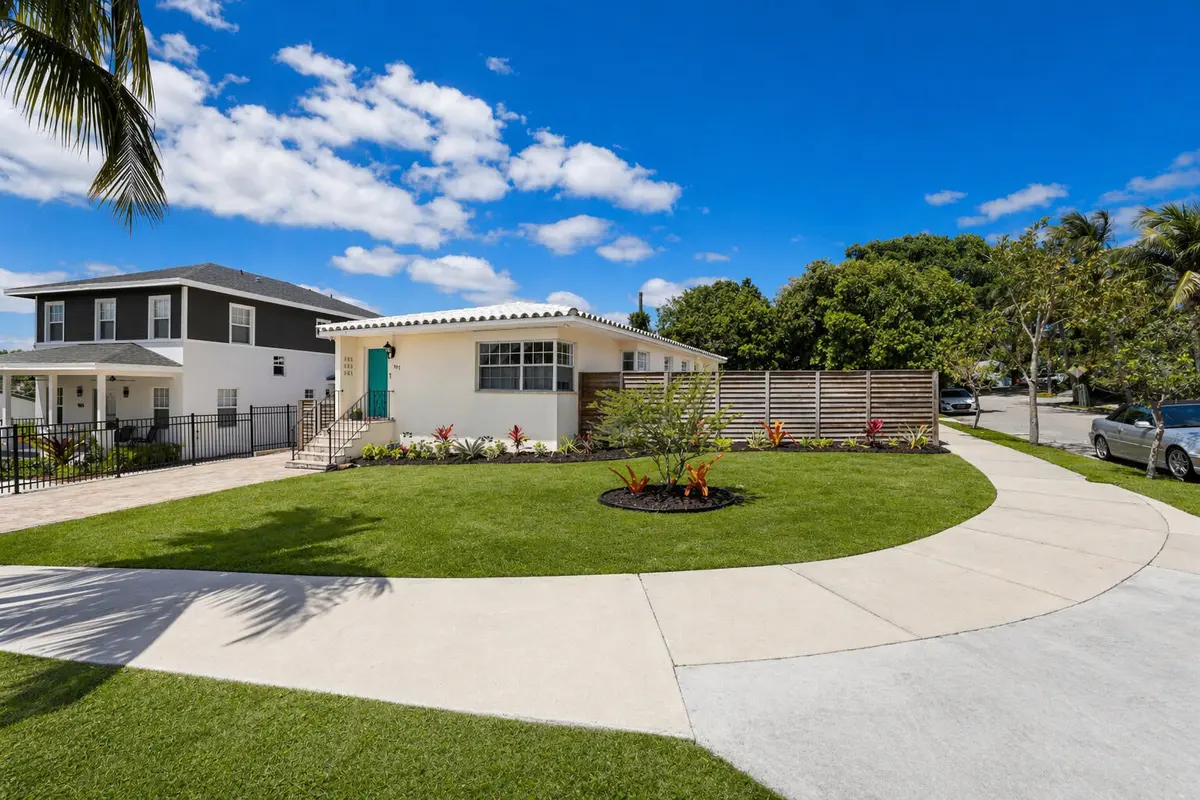 Front Exposure - Corner - 901 39th Stree at 901 39th Street, West Palm Beach