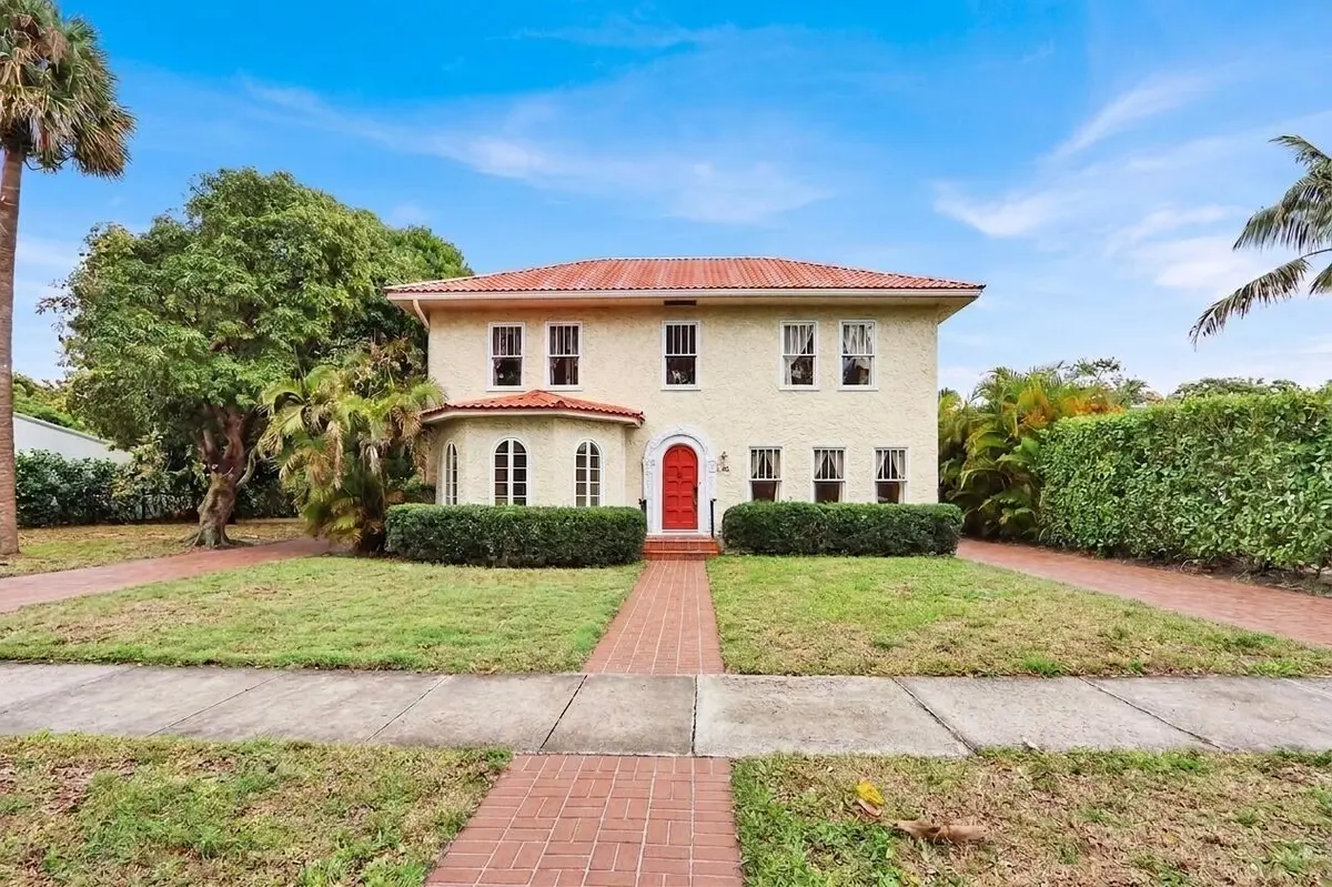 A rare architectural opportunity at 322 Westminster Road, West Palm Beach