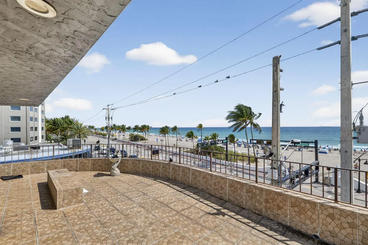 54-web-or-mls-8I8A2018 at 853 N Fort Lauderdale Beach Boulevard, Fort Lauderdale