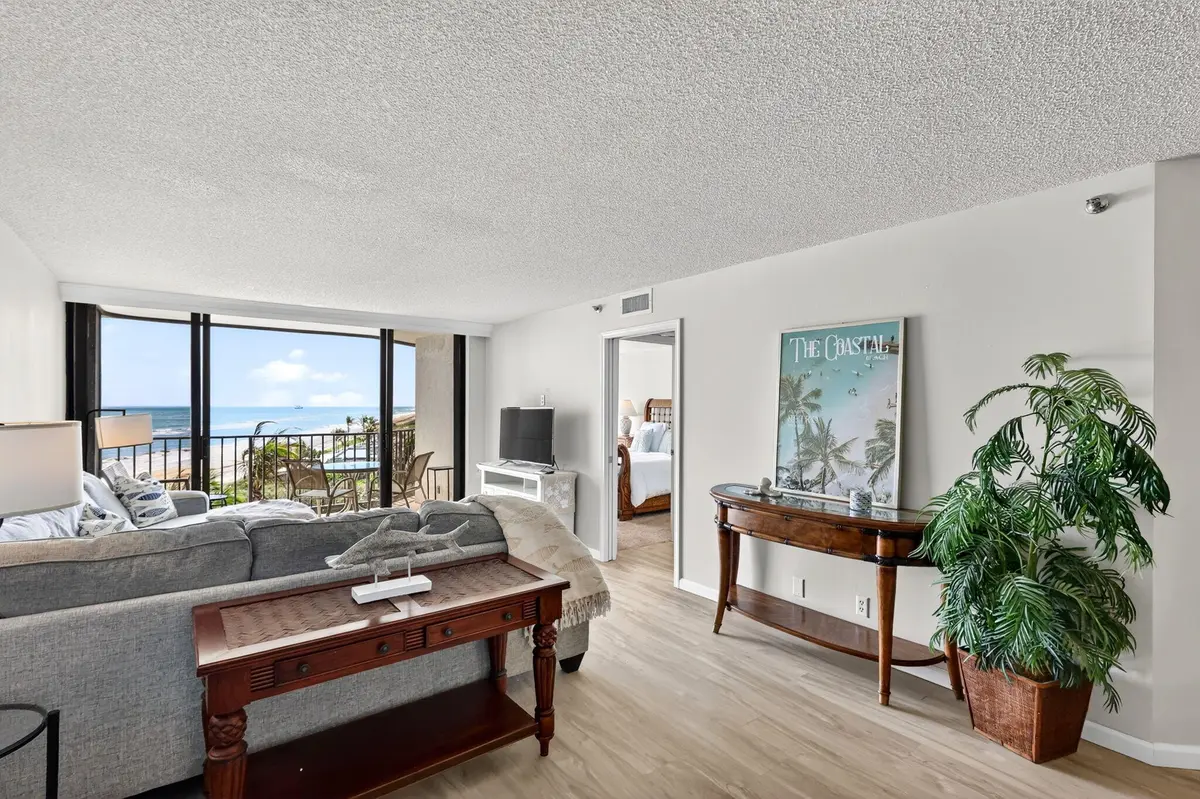 LIVING ROOM at 9650 S Ocean Drive 507, Jensen Beach