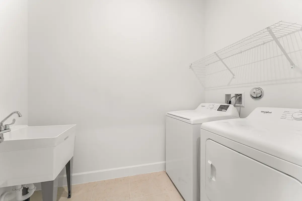 US_SEF_MERIDIAN_LOT 62_LAUNDRY at 10412 SW Jadewood Court, Port St. Lucie