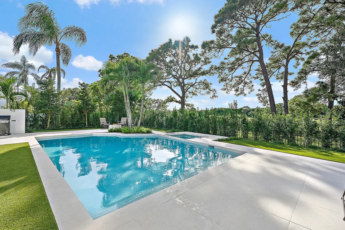 Pool / Yard at 143 W Village Way, Jupiter