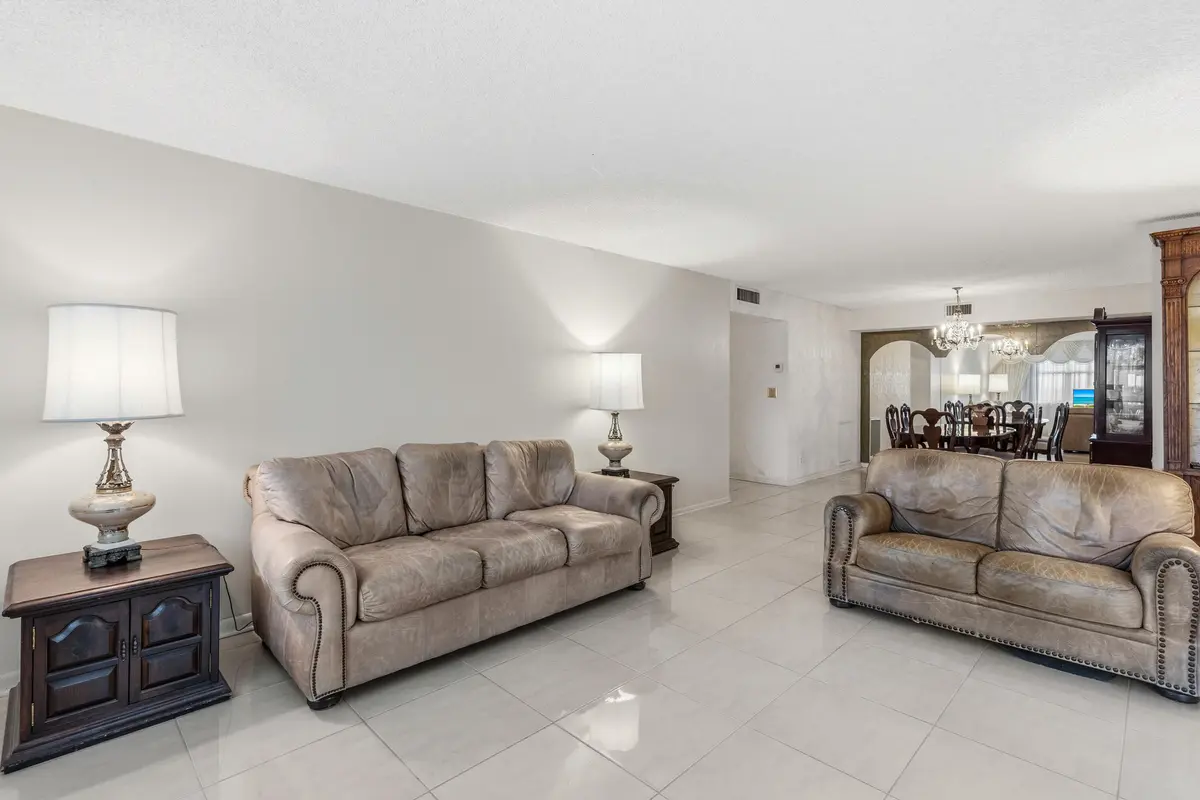 DSC08578 at 5200 N Ocean Boulevard 115a, Lauderdale-By-The-Sea