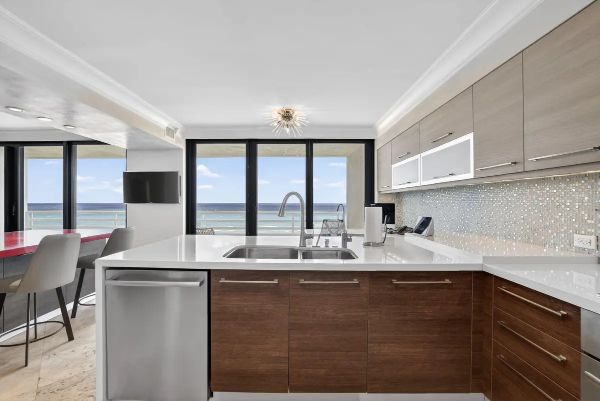 Kitchen at 1400 S Ocean Boulevard 1003, Boca Raton
