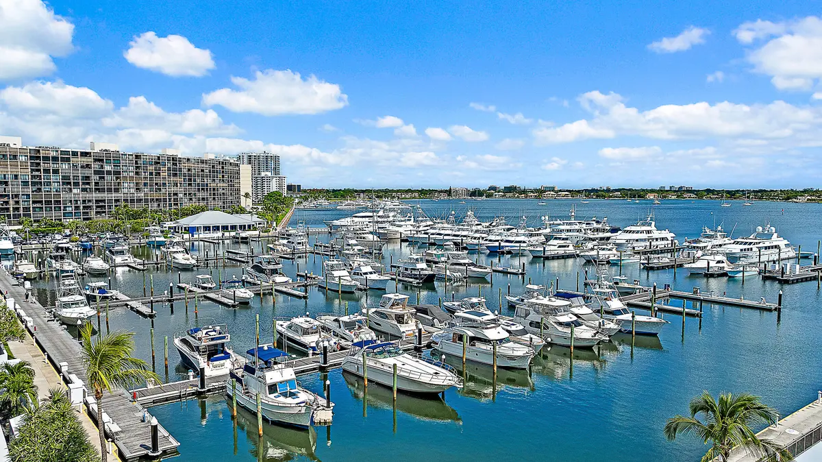 Main Marina Views at 100 Lakeshore Drive 354, North Palm Beach