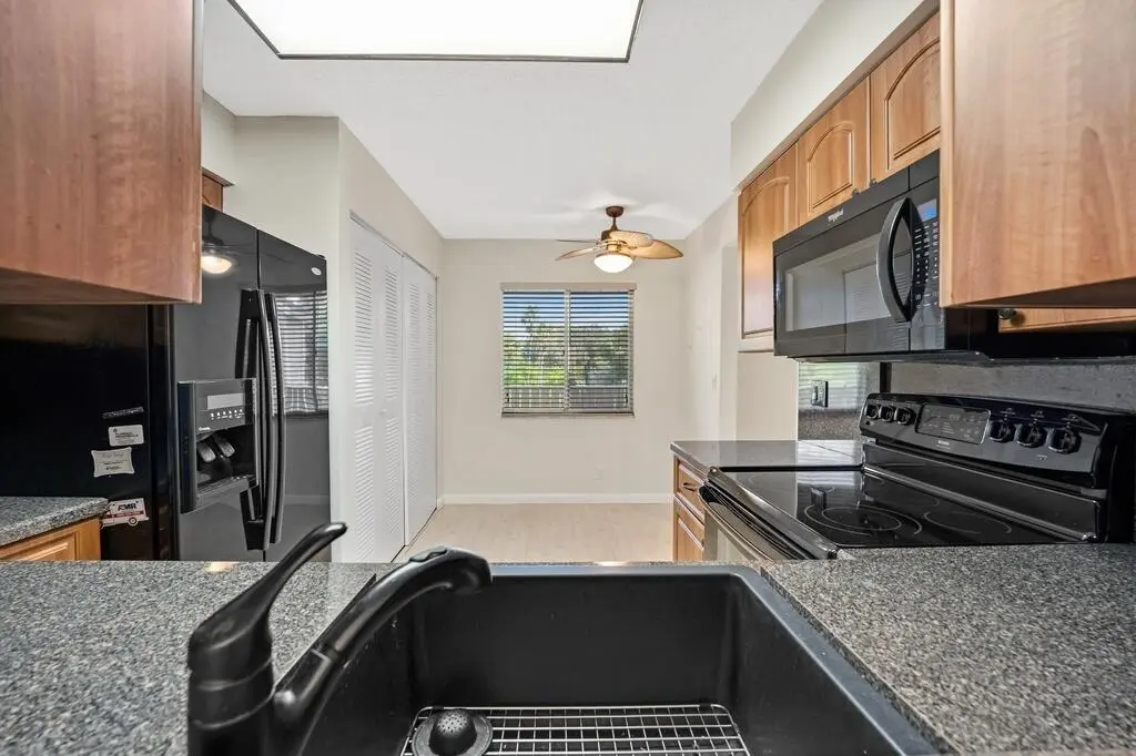 9_1024px at 7286 Huntington Lane 405, Delray Beach