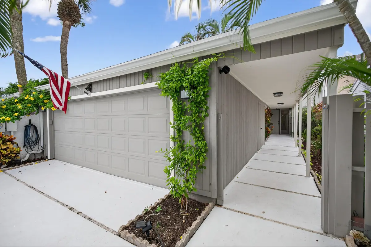 3-print-074__MLP0368 at 17145 Bay Street, Jupiter