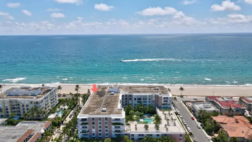 20200611184901700062000000-o at 100 Worth Avenue 7, Palm Beach