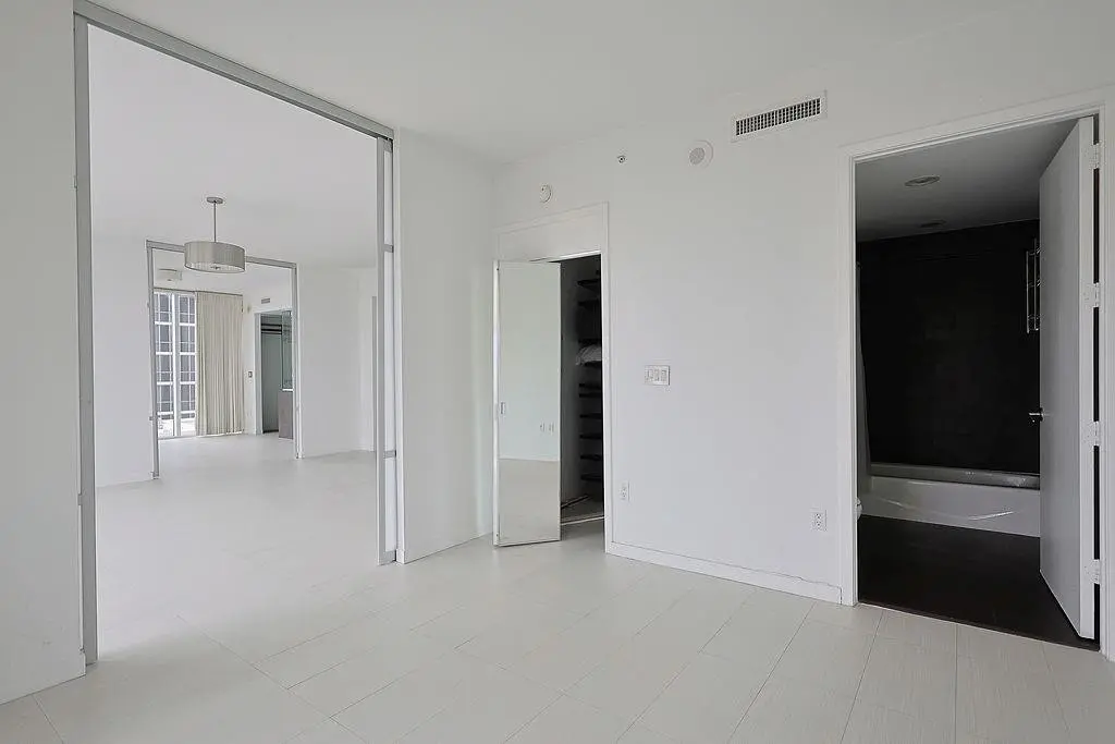 Photo 2 at 1040 Biscayne Boulevard 1406, Miami