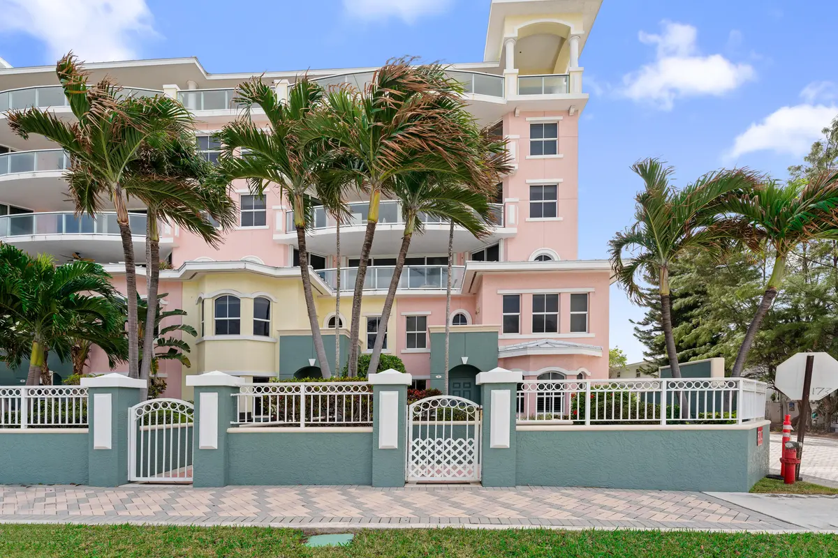 1-print-25-print-DSC03409 at 2051 SE 3rd Street Th8, Deerfield Beach