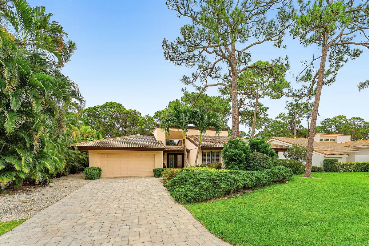 001-643WestLakewoodeCircle-DelrayBeach-F at 643 W Lakewoode Circle, Delray Beach