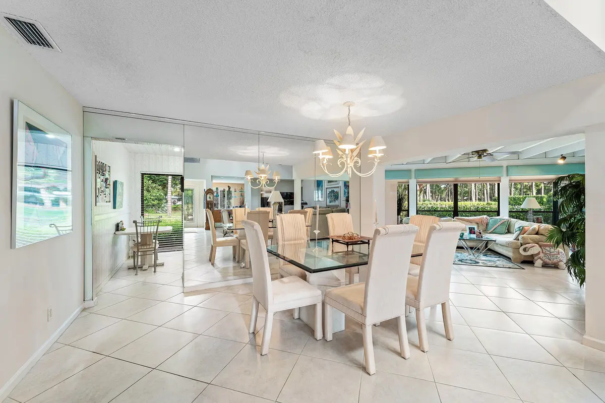 007-643WestLakewoodeCircle-DelrayBeach-F at 643 W Lakewoode Circle, Delray Beach