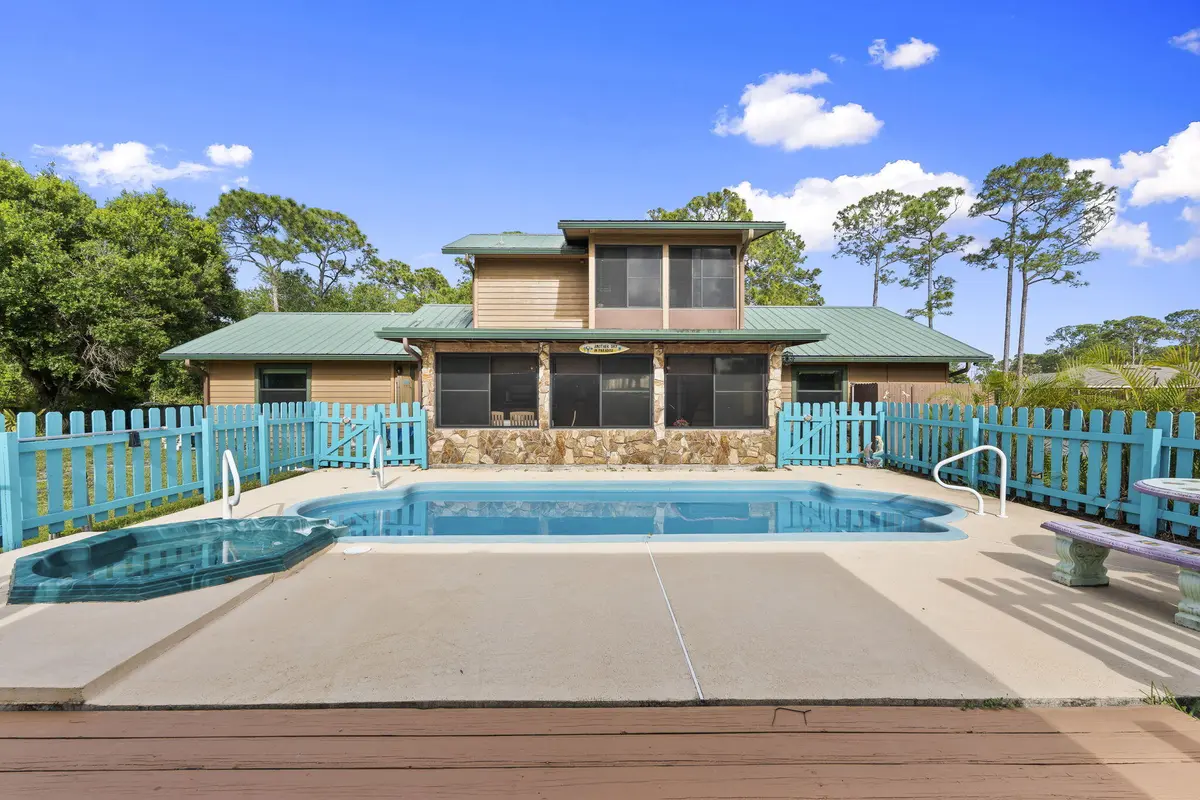 Pool/ Hot Tub at 2725 Twin Oaks Trail, Fort Pierce