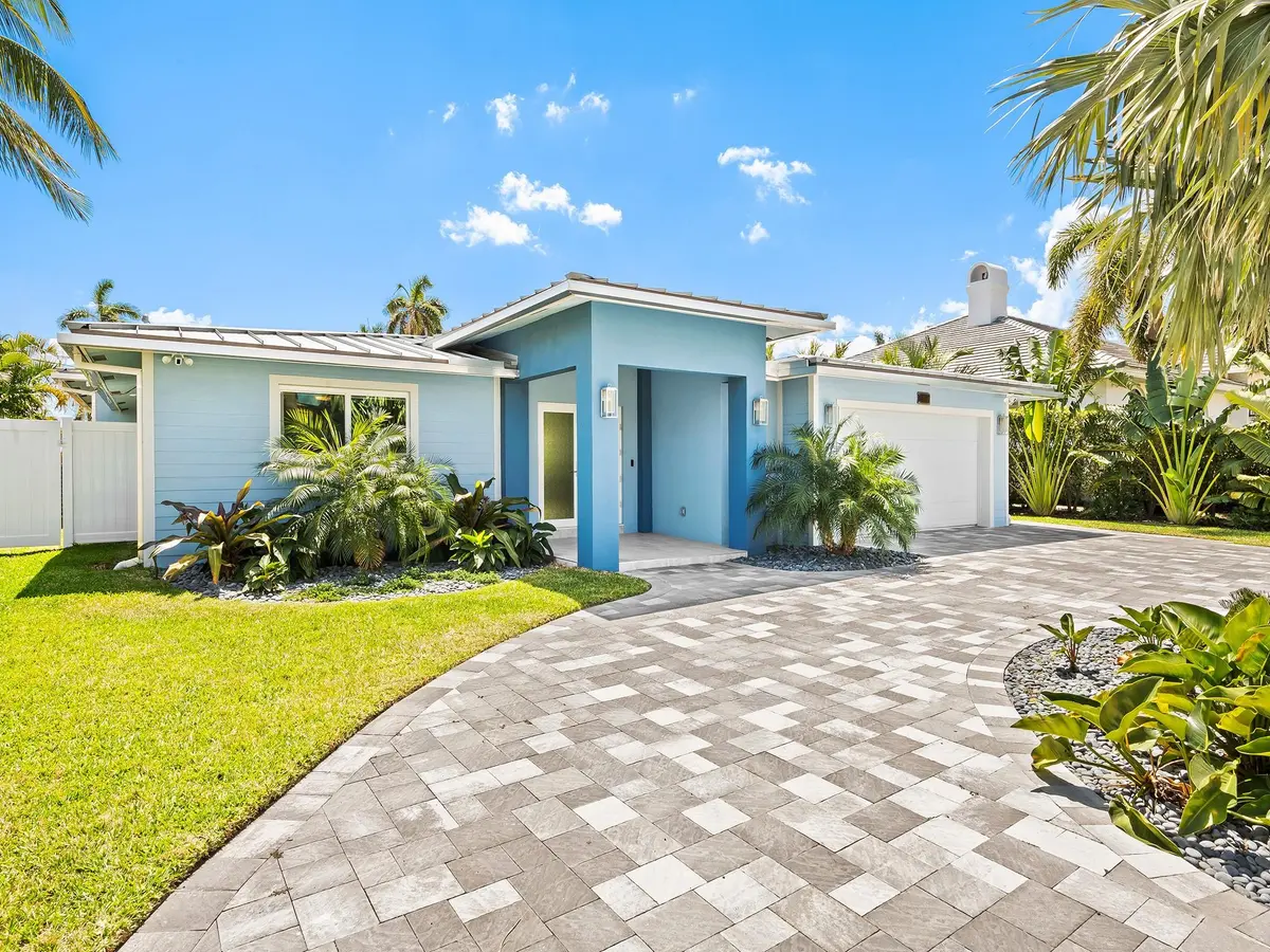 Photo 3 at 2754 NE 31st Court, Lighthouse Point