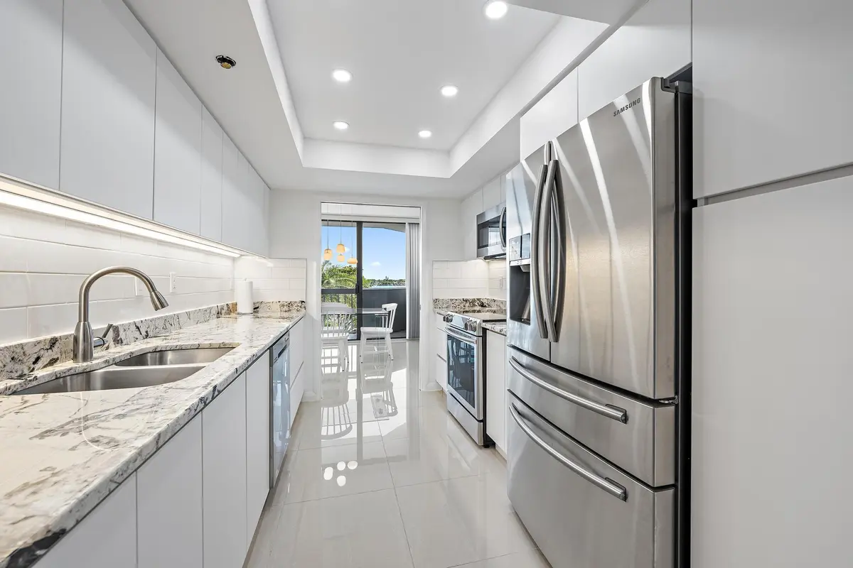 Kitchen at 123 Lakeshore Drive 445, North Palm Beach