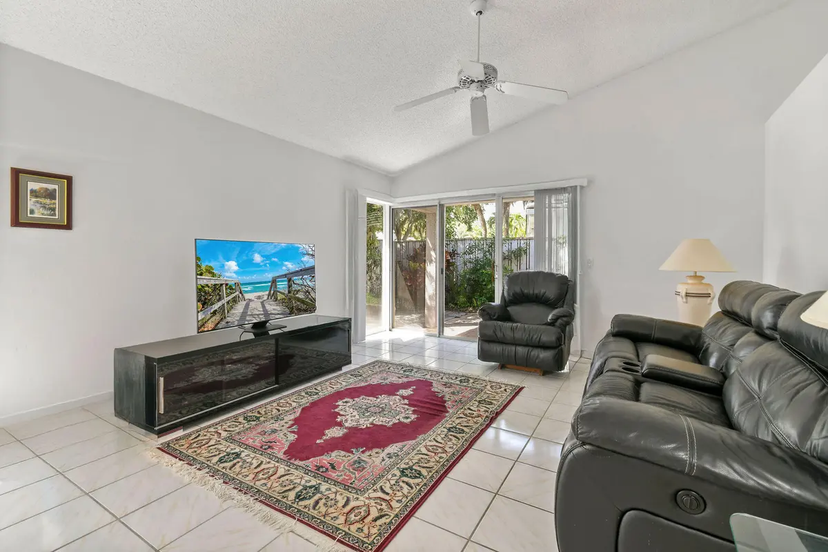 49AdmiralsCt(13) at 49 Admirals Court, Palm Beach Gardens