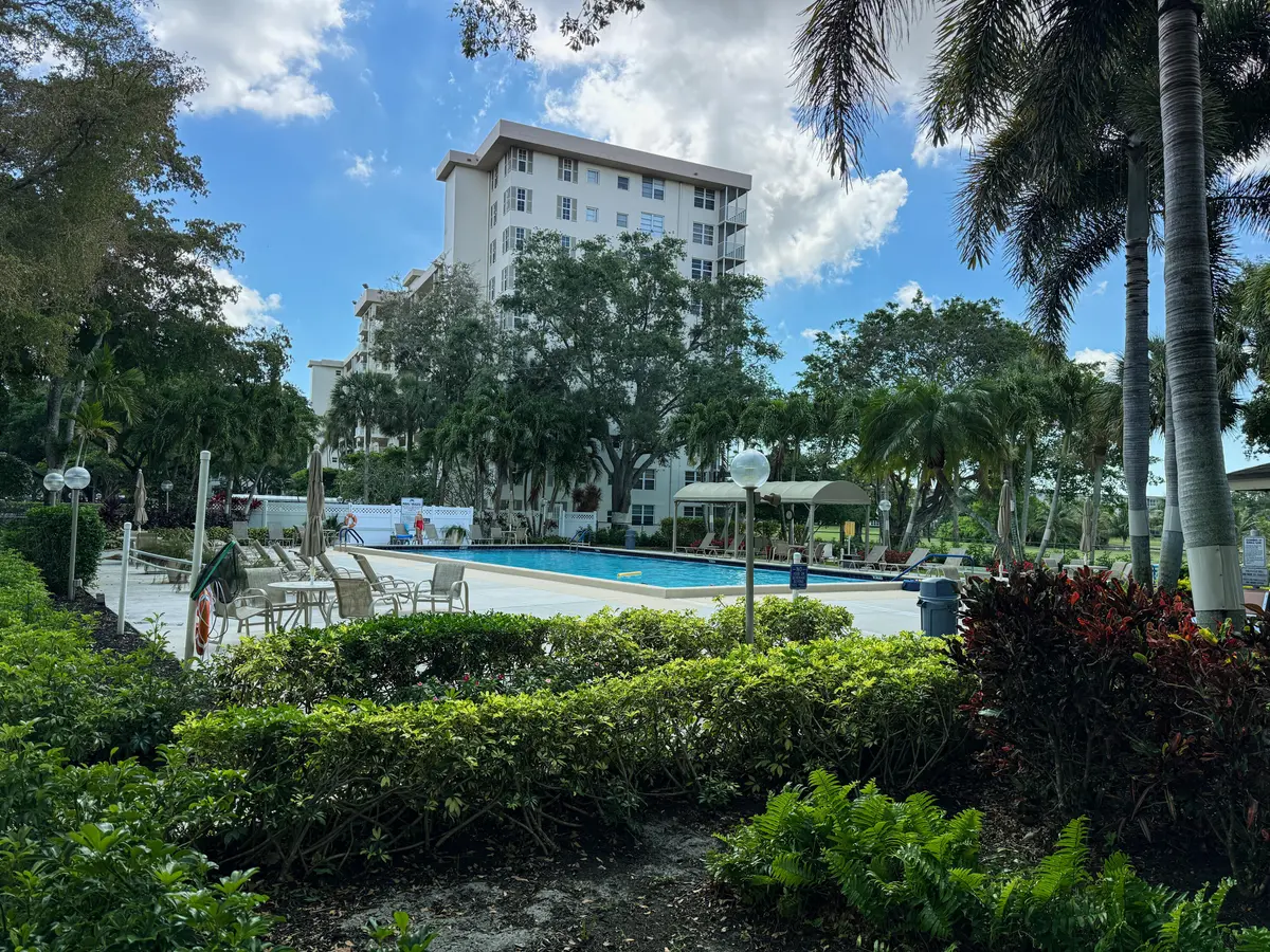 IMG_2606 at 3507 Oaks Way 310, Pompano Beach