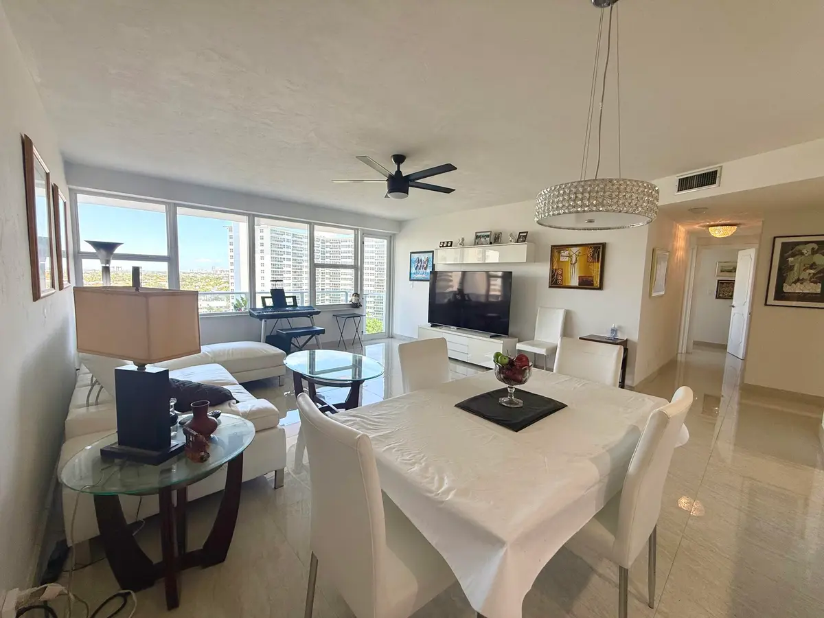 IMG_4282 at 3333 NE 34th Street 1002, Fort Lauderdale