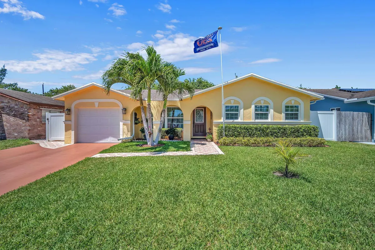 16-web-or-mls-DSC06484 at 9341 SW 1st Place, Boca Raton