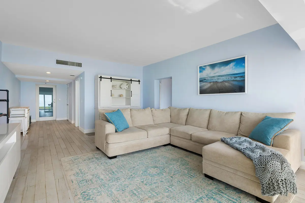 Coastal Design at 2909 S Ocean Boulevard 1b1, Highland Beach
