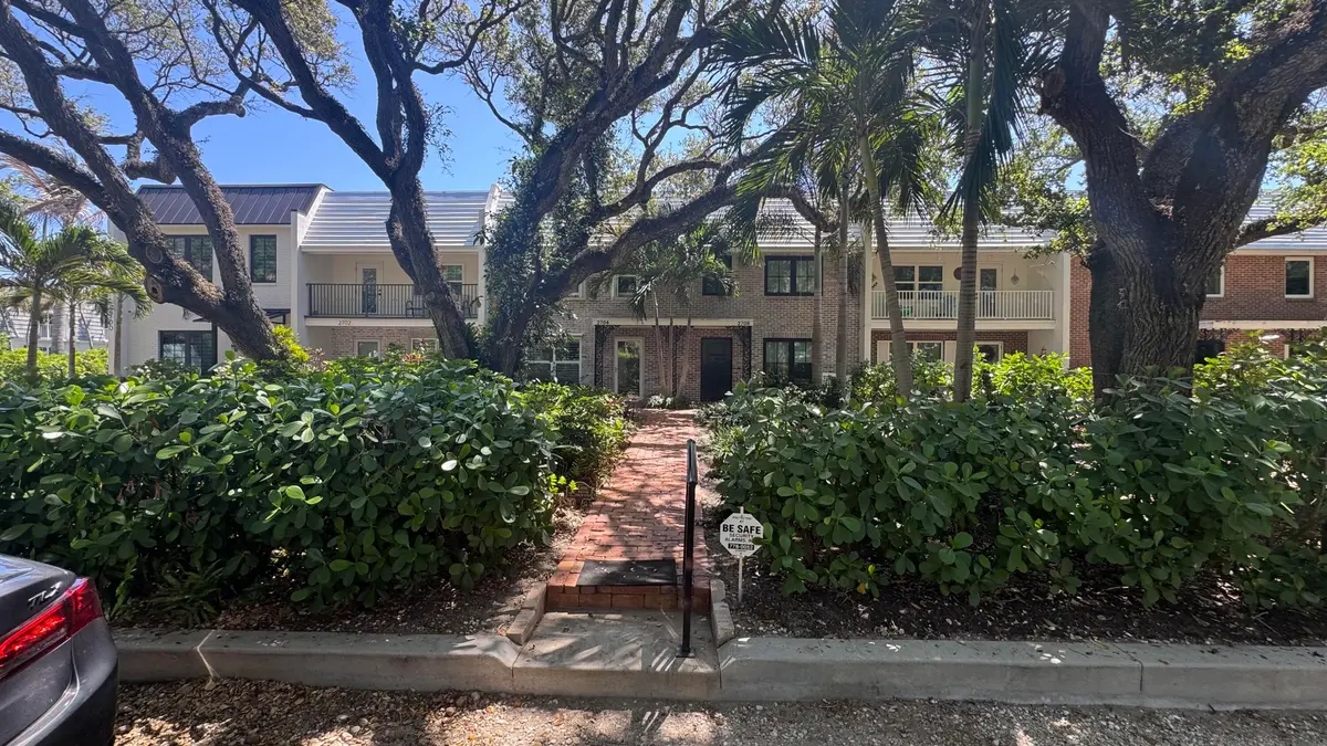 IMG_7703 at 2704 Cardinal Drive, Vero Beach