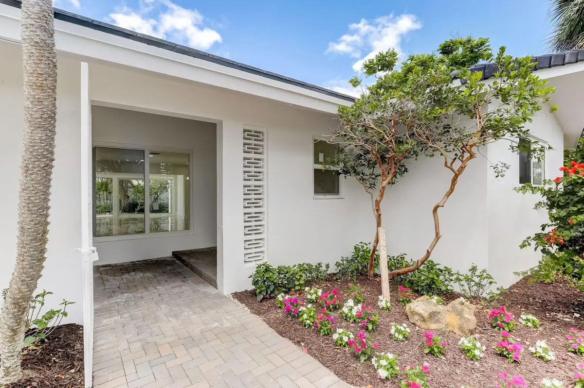 NE 29th Ave-007 at 5591 NE 29th Avenue, Fort Lauderdale