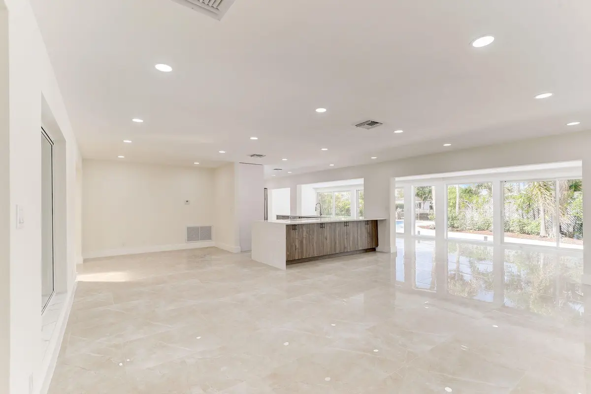NE 29th Ave-046 at 5591 NE 29th Avenue, Fort Lauderdale