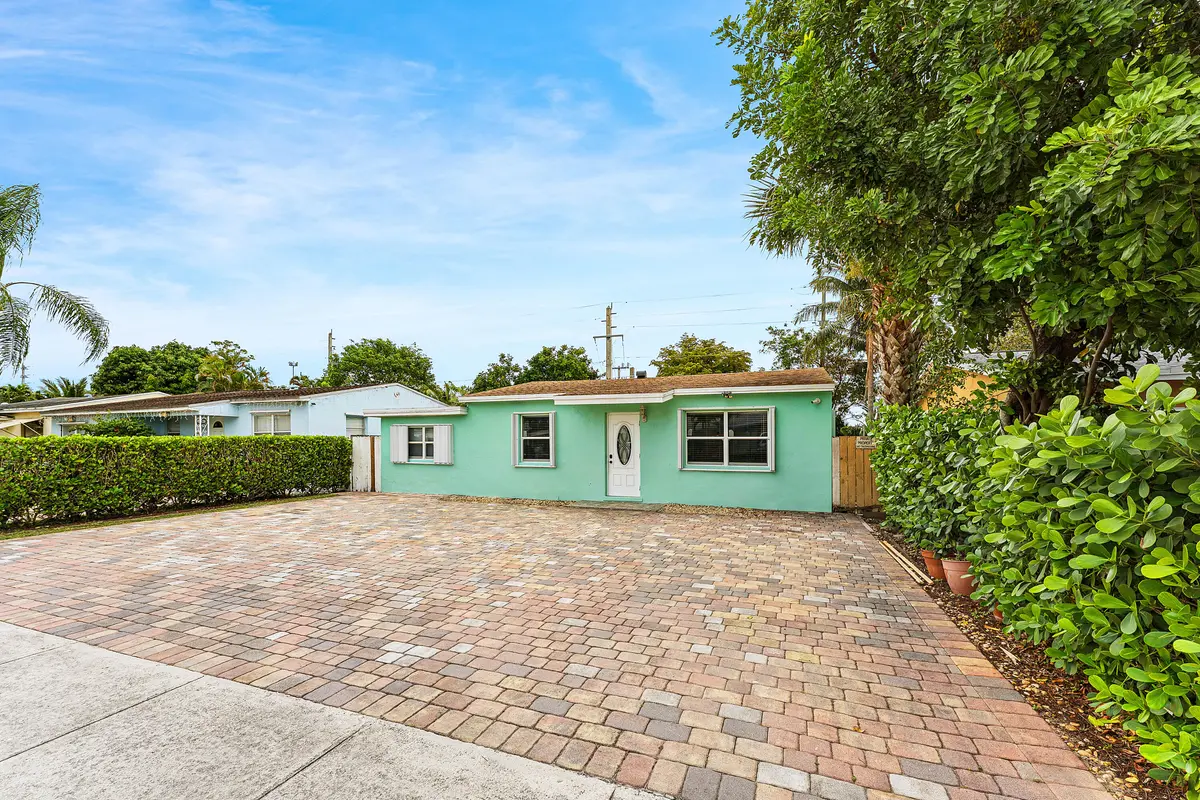 002-522JacksonAvenue-Greenacres-FL-33463 at 522 Jackson Avenue, Greenacres