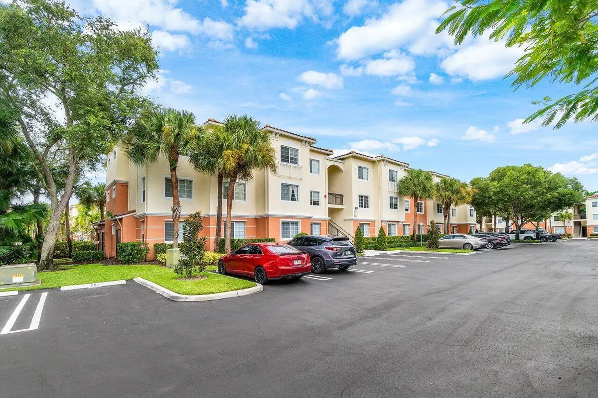 20250906111723962179000000-o at 9849 Baywinds Drive 8304, West Palm Beach