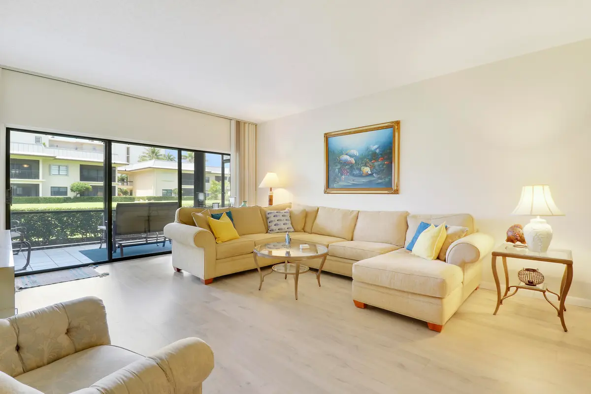 Living at 275 S Beach Road 102B, Tequesta