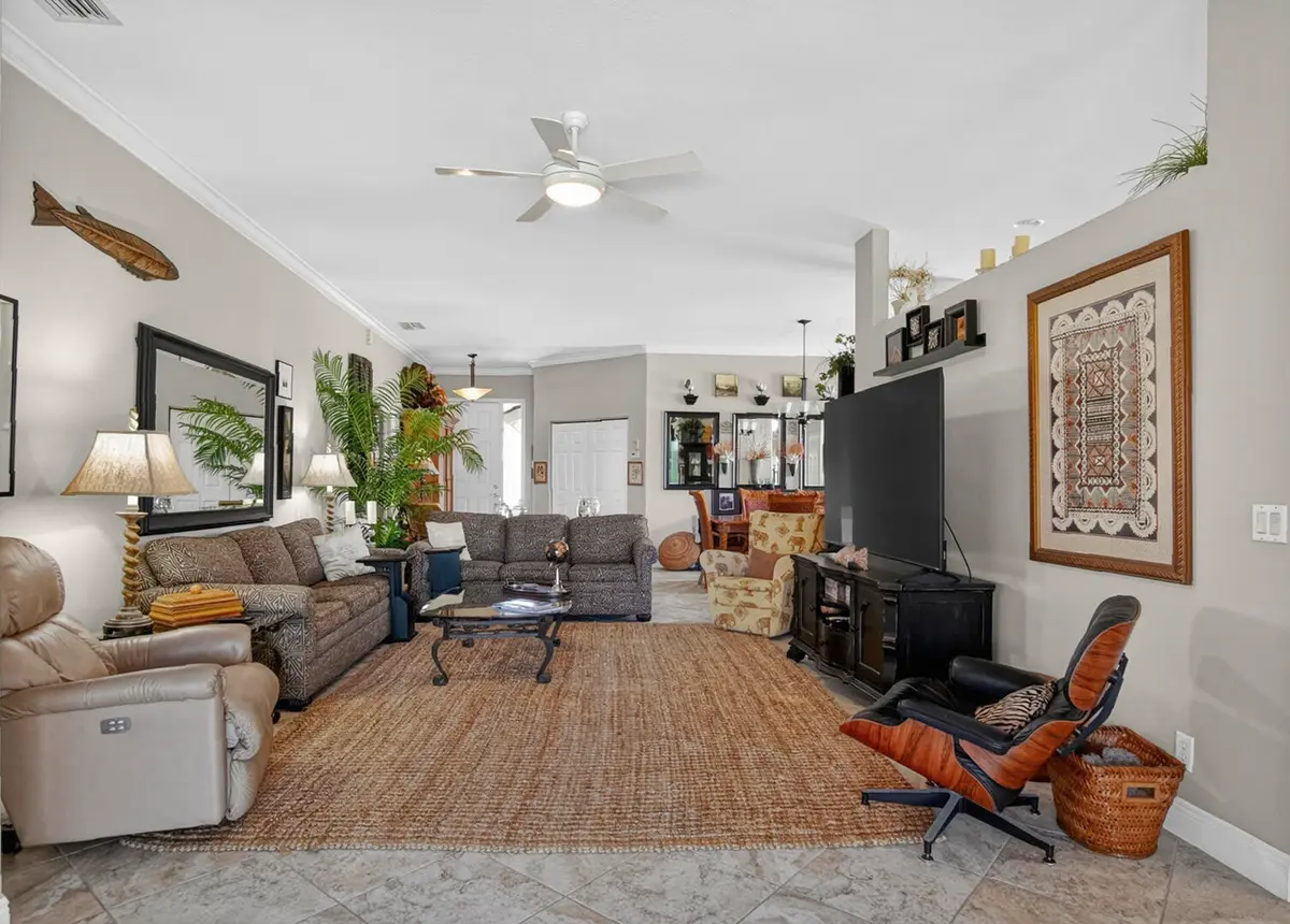 great room at 9434 Poinciana Court, Fort Pierce