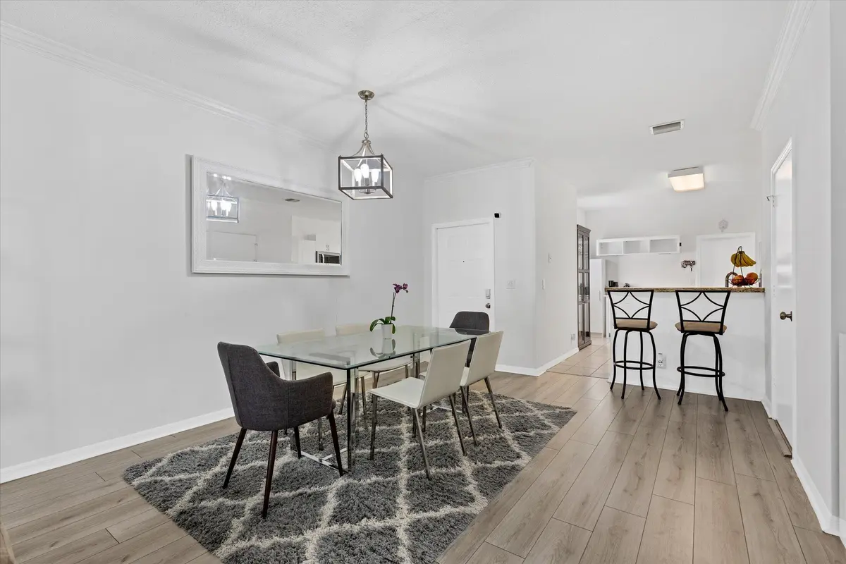 06-2264 Salerno Cir, Weston-40 at 2264 Salerno Circle, Weston