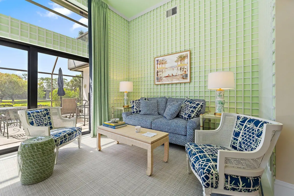 Florida Room at 1106 Sand Drift Way A, West Palm Beach