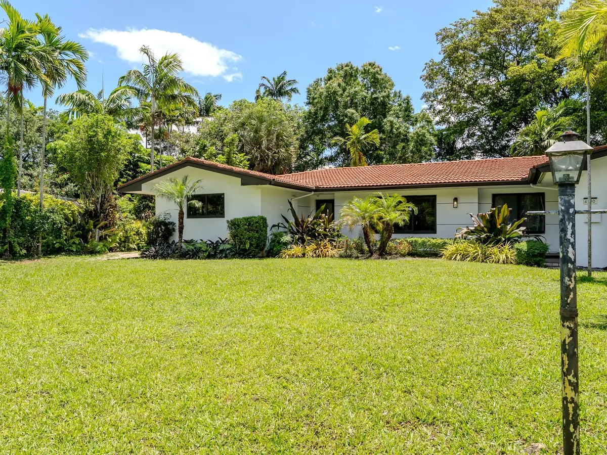 DSC03558 at 4190 SW 4th Street, Plantation