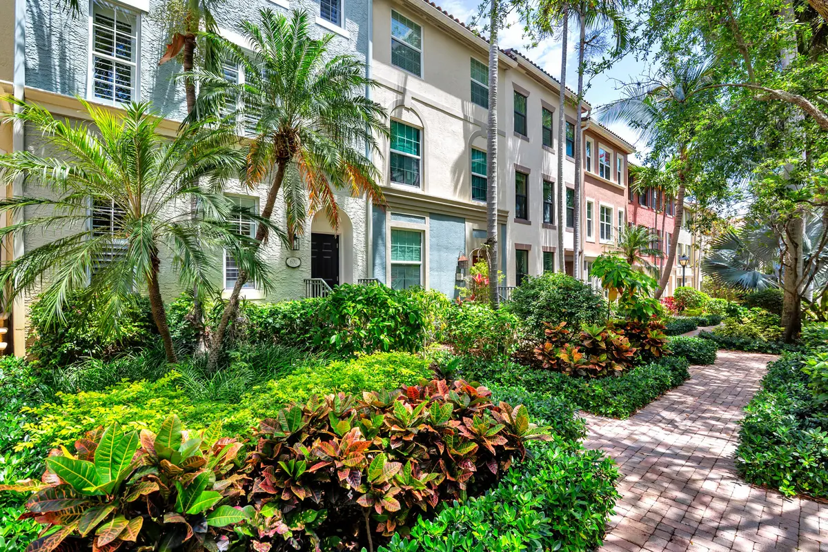 low-4 at 670 Fern Street, West Palm Beach