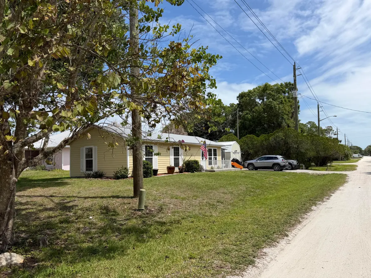 IMG_0651 at 2326 SW 15th St Street, Vero Beach