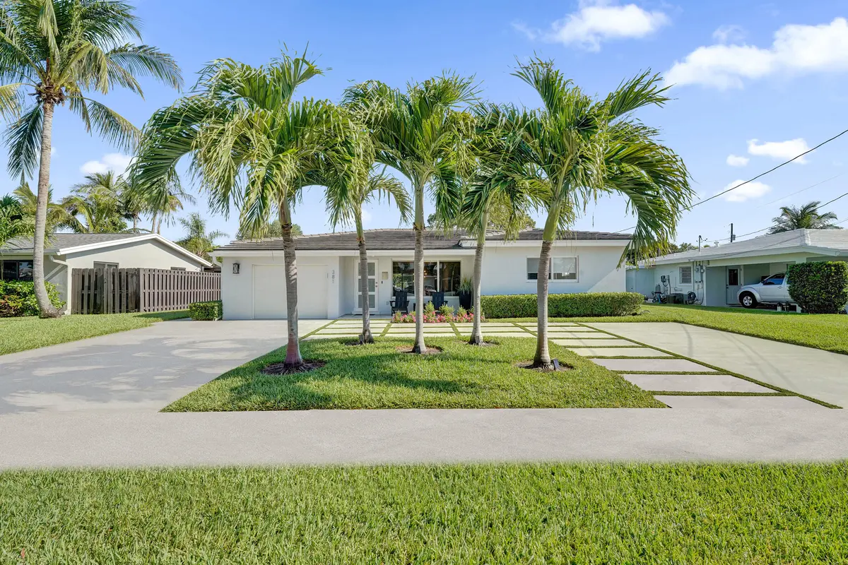 DSC04427 at 381 SE 3rd Street, Pompano Beach