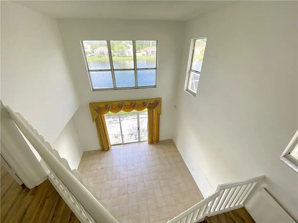 Photo 4 at 11135 NW 46th Drive, Coral Springs