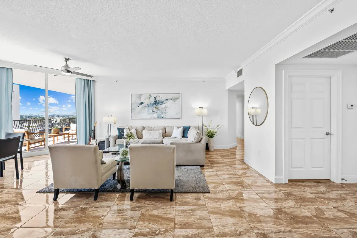 15-web-or-mls-DSC_6466 at 100 S Birch Road 1004, Fort Lauderdale