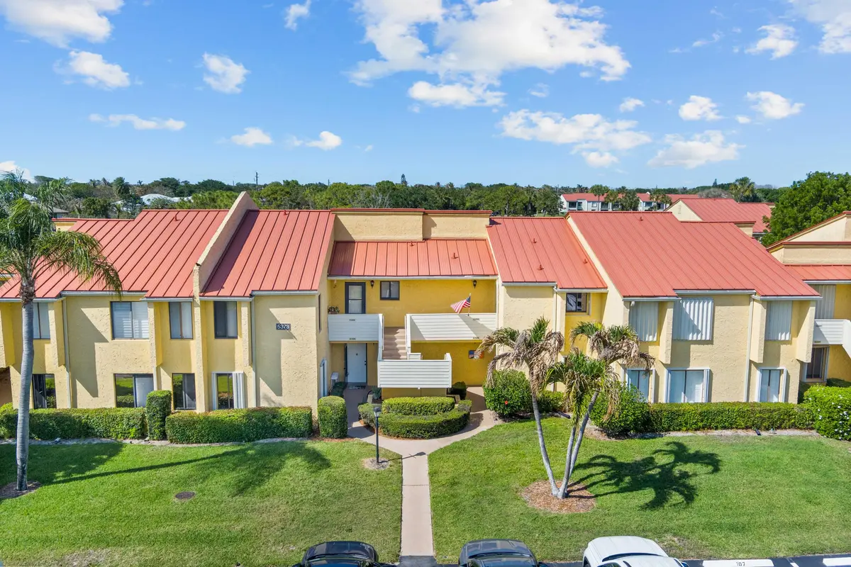MAX_2182 at 5373 SE Miles Grant Road C-105, Stuart