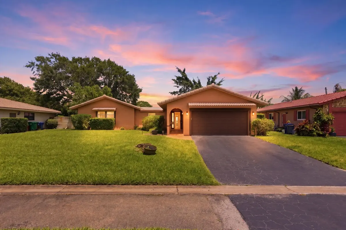1_001__jjl6209_twilight_aac92870 at 8557 Shadow Wood Boulevard, Coral Springs
