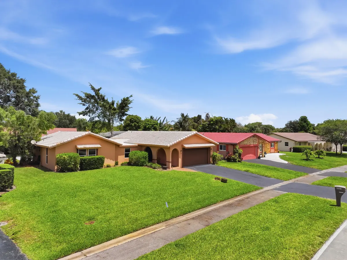 34_dji_20260428134003_0004_d at 8557 Shadow Wood Boulevard, Coral Springs