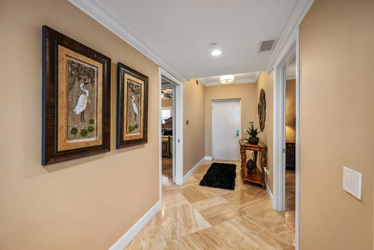 2640 Lake Shore Drive 1811, Riviera Beach, FL – photo 5