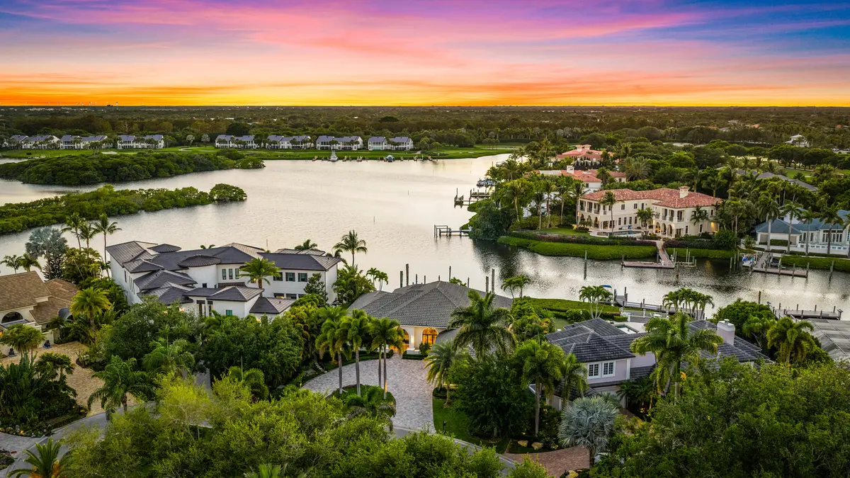 Aerial at 121 Commodore Drive, Jupiter
