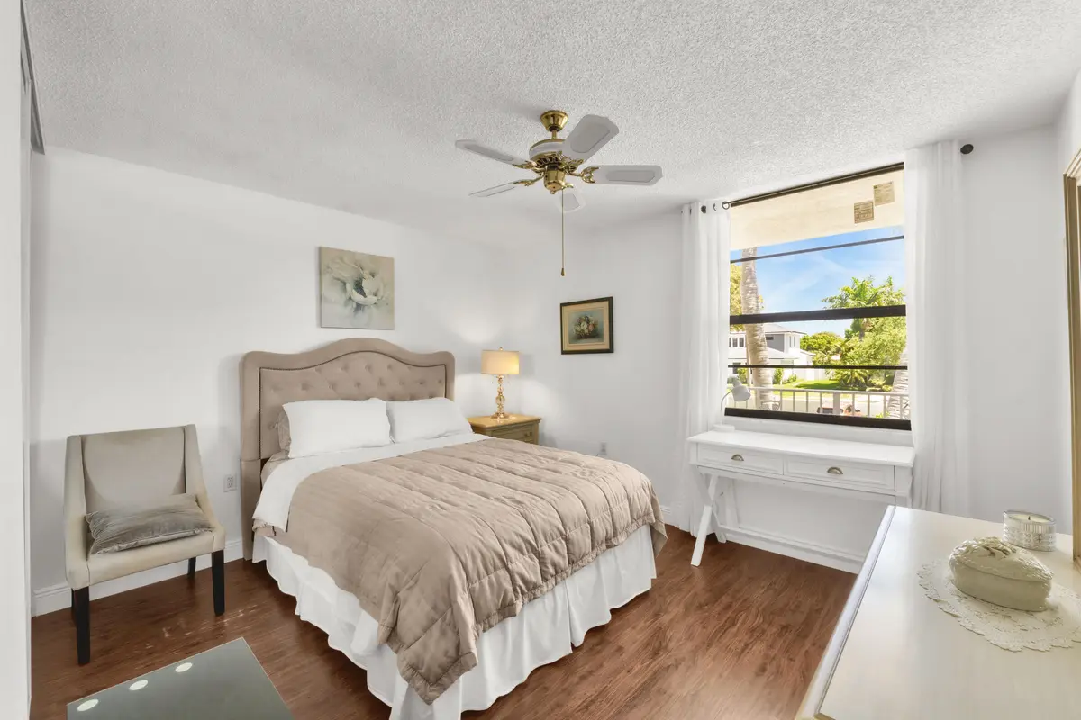 Guest bedroom at 3716 Whitehall Drive 202, West Palm Beach