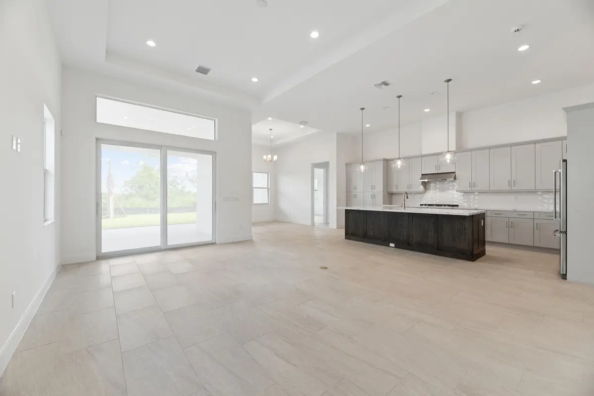 shoootin-photo-9 at 10158 Timber Creek Way, Palm Beach Gardens