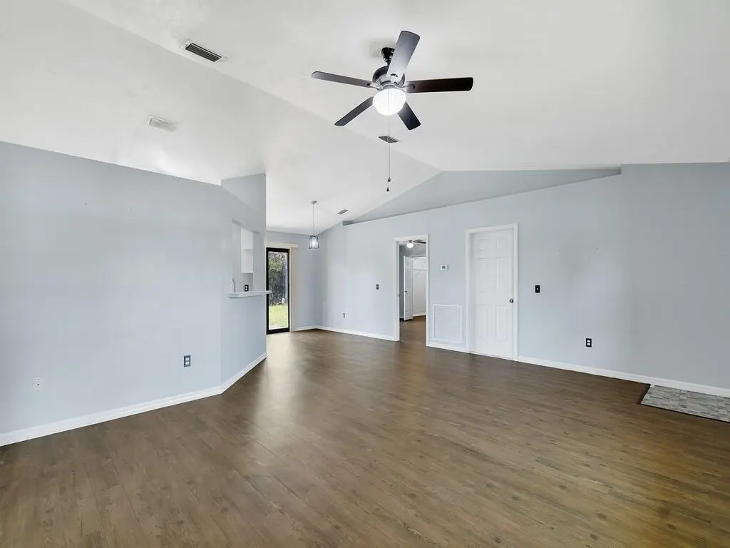 Image00025 at 6801 Paso Robles Boulevard, Fort Pierce