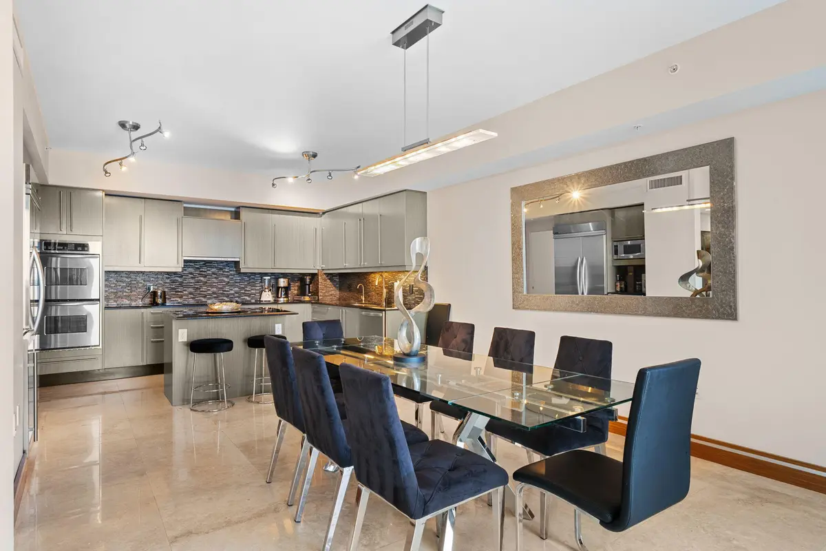 7-web-or-mls-A7R09230 copy at 333 Las Olas Way 2904, Fort Lauderdale