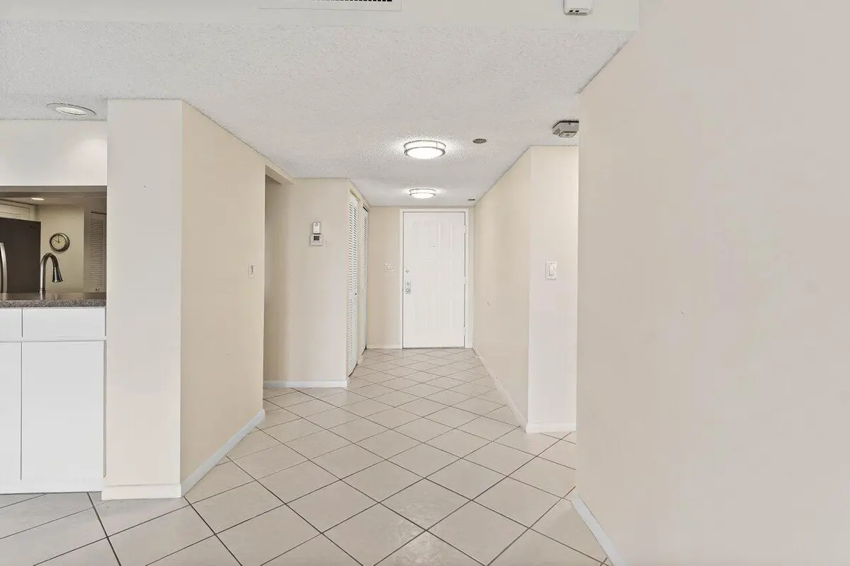002-3420SouthOceanBoulevard-15U-Highland at 3420 S Ocean Boulevard 15u, Highland Beach